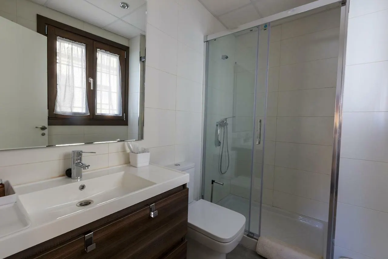 Apartamentos El Marques Malaga 0*,