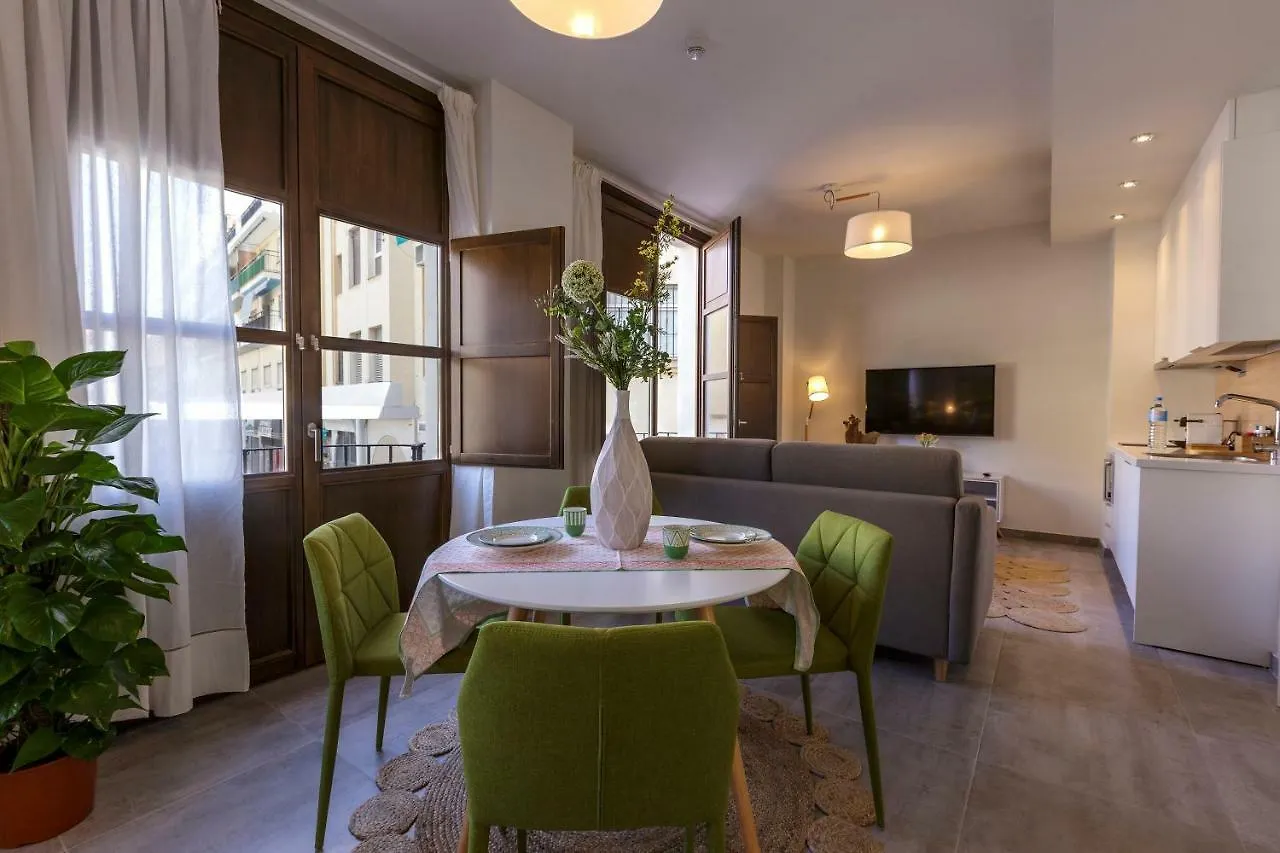Apartamentos El Marques Málaga 0*,  Espanha